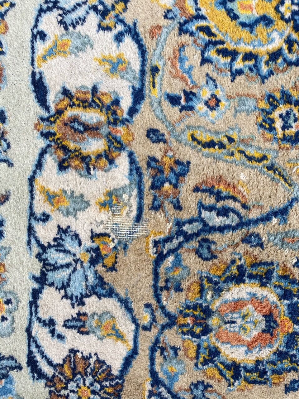 Beautiful large vintage Persian carpet of Kashan 230x330 cm