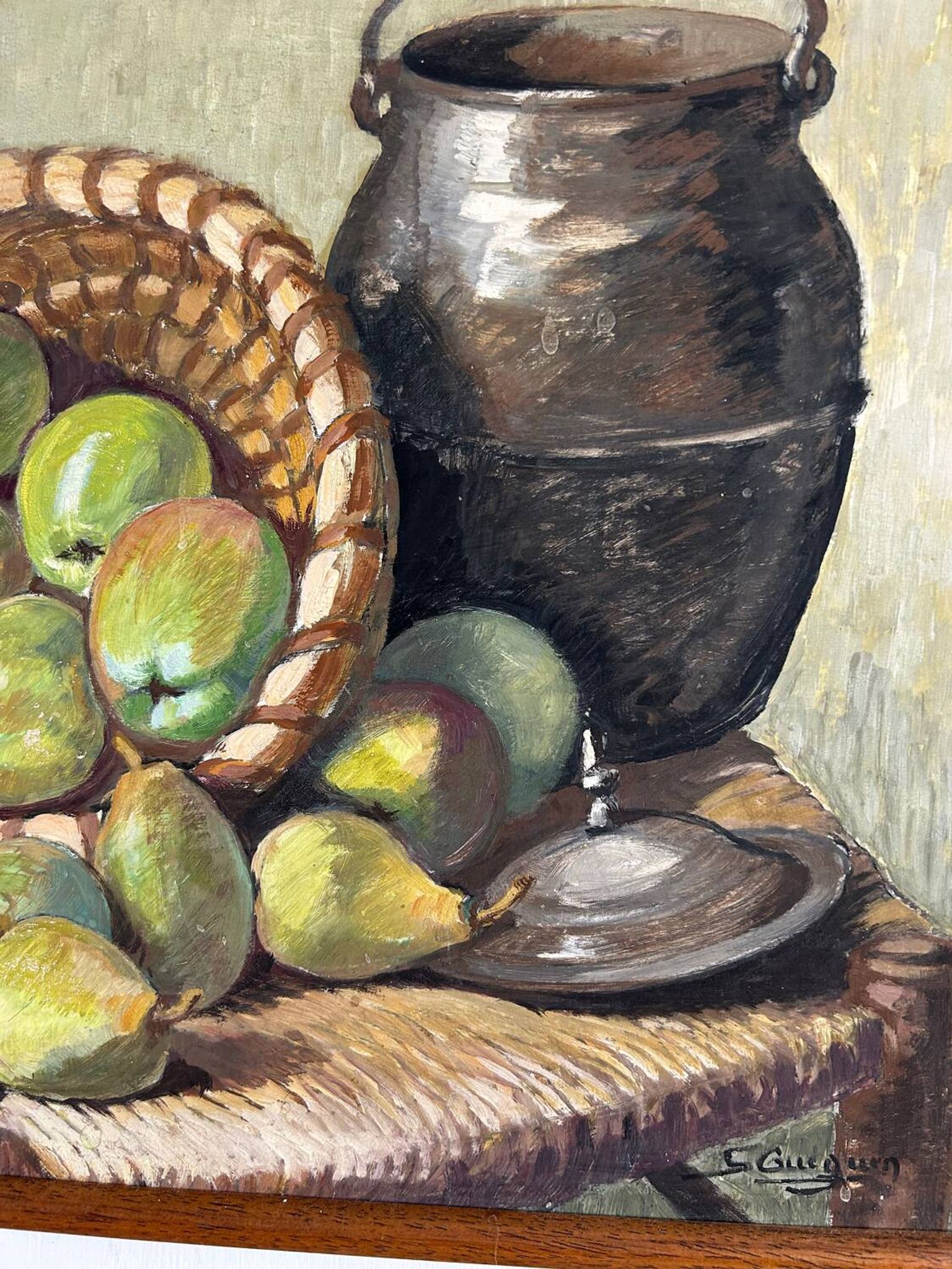 Nature morte aux poires de Suzanne Gueguen. Huile sur Panneau . Signature.