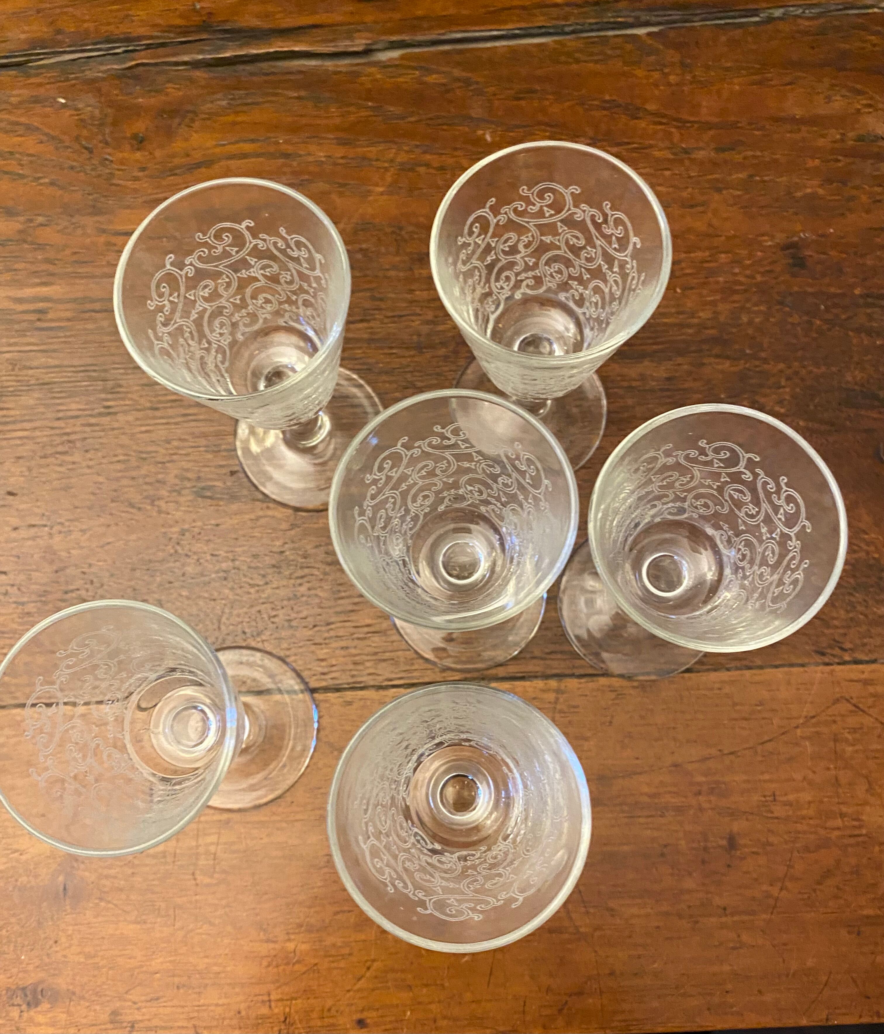6 engraved antique glasses