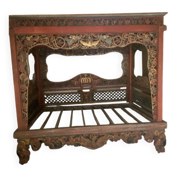 Lit Royal de Sumenep (Style Peranakan / Madura)