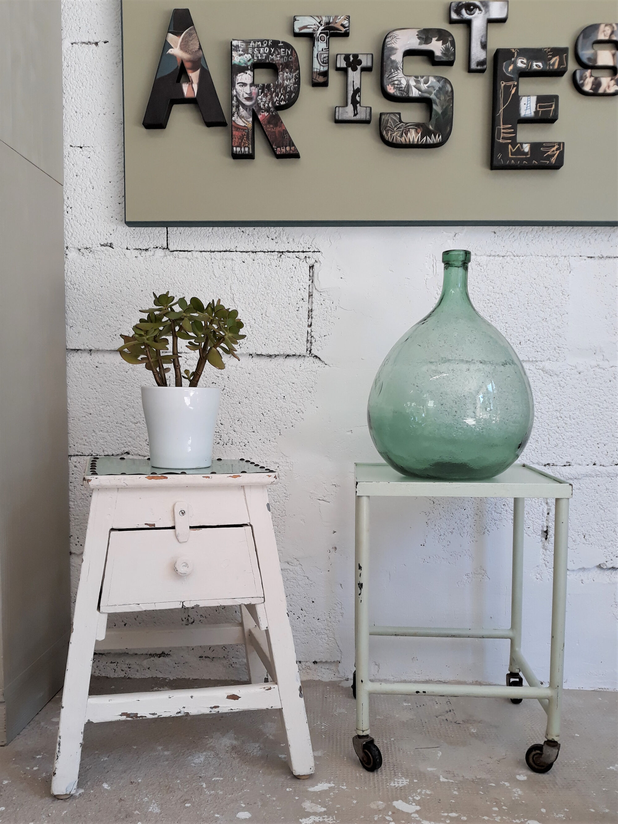 Wooden waxer's stool with drawer
