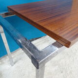 Extendable rise and fall table