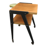 Desk or service