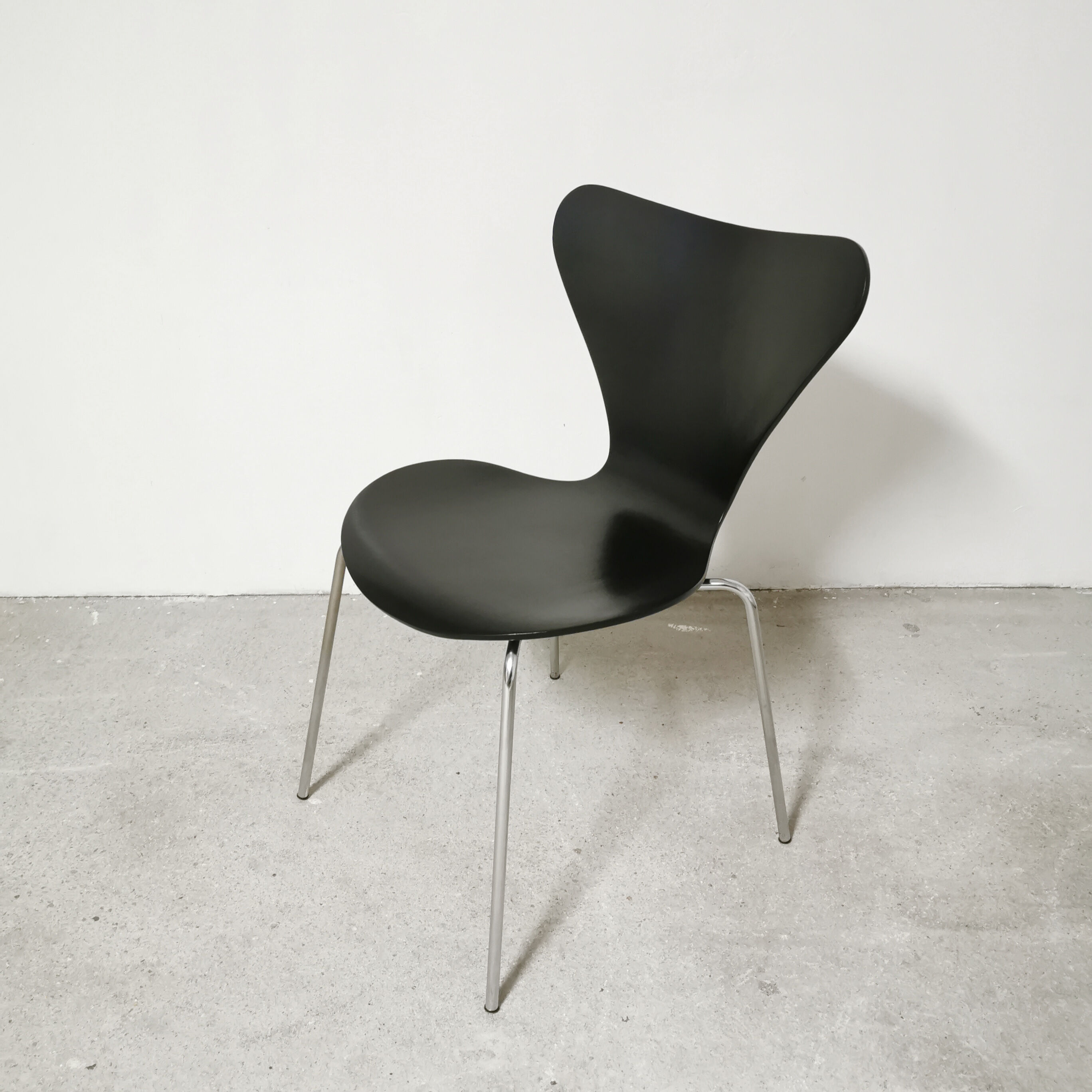 3107 chair by Arne Jacobsen for Fritz Hansen, 1970
