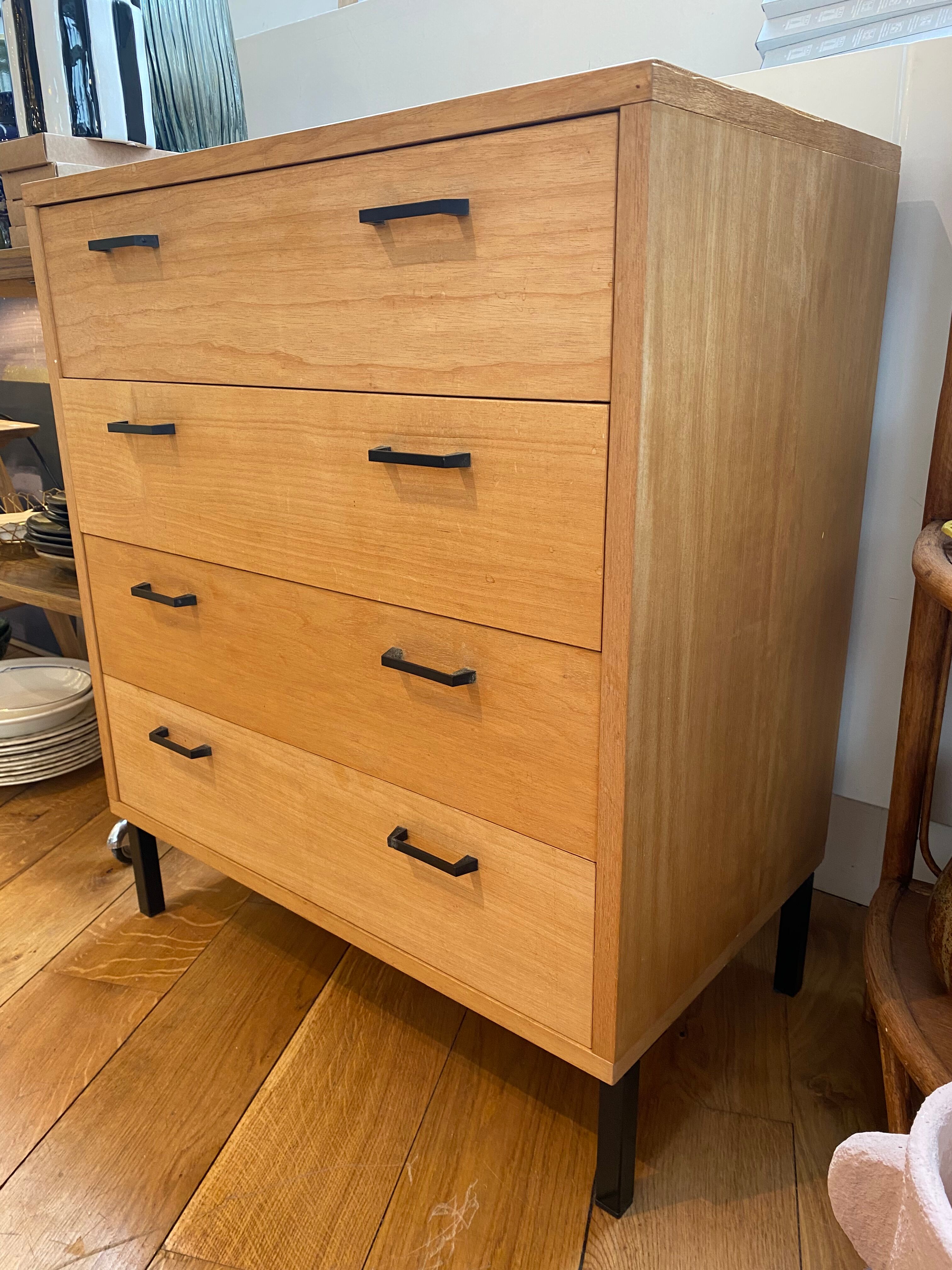 Small vintage chest of drawers