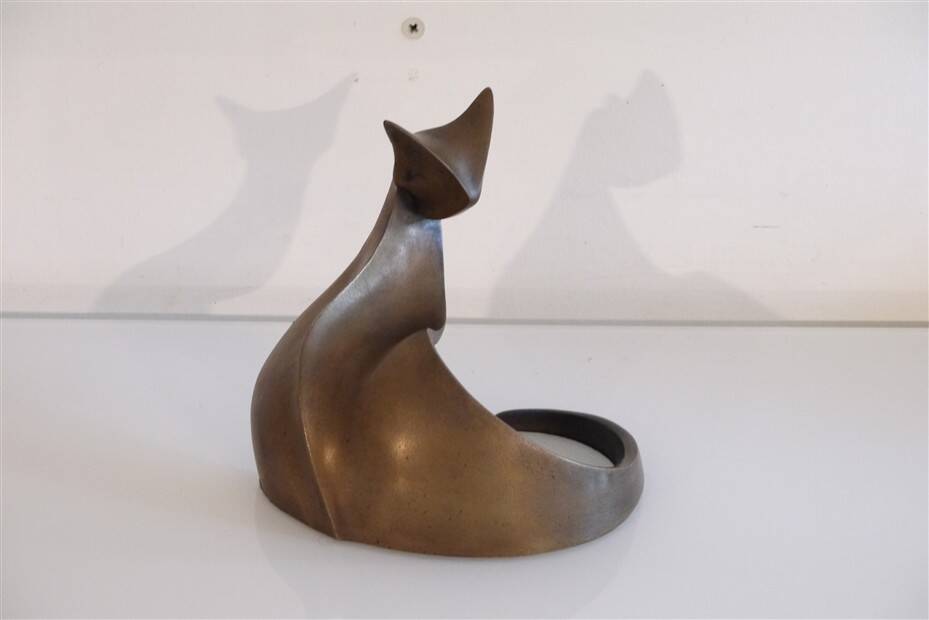 Abstract animal sculpture in bronze
