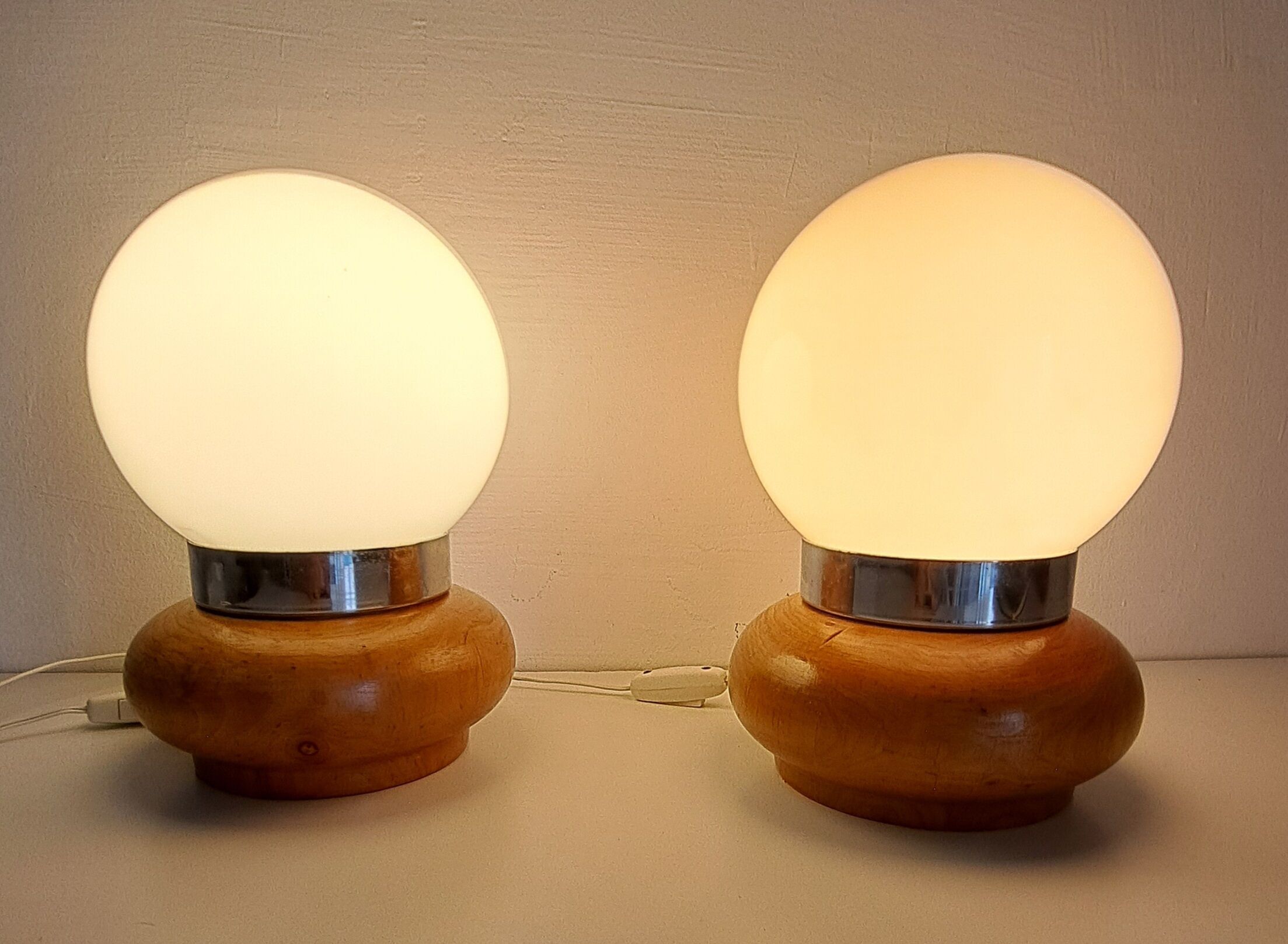 Paire de lampes de chevet vintage