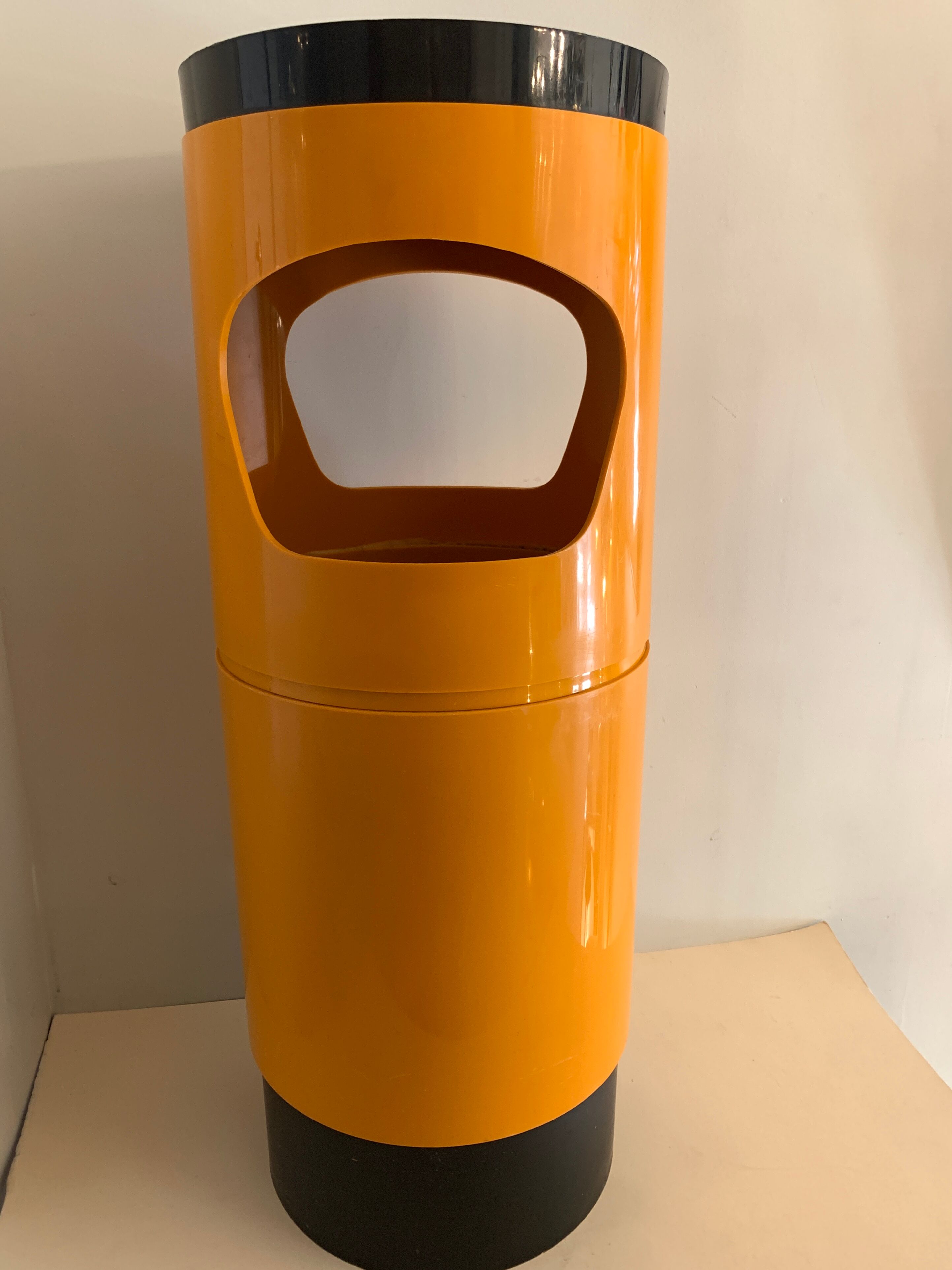 Complete umbrella holder design Samp, Manade, Jean-René Talopp, 1970