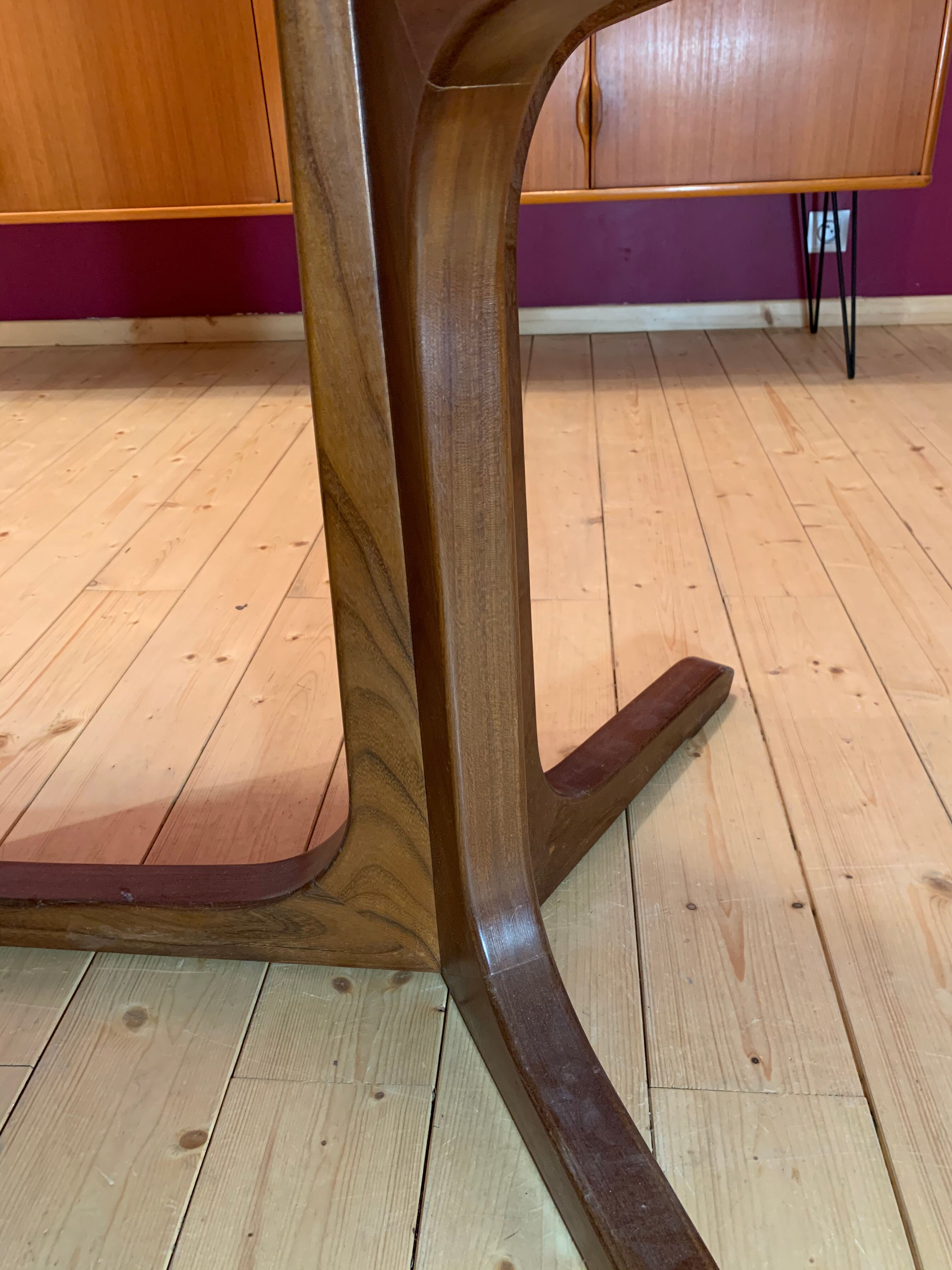 Rosewood dining table has 2 lengths Baumann Scandinavian style M-belfabrik