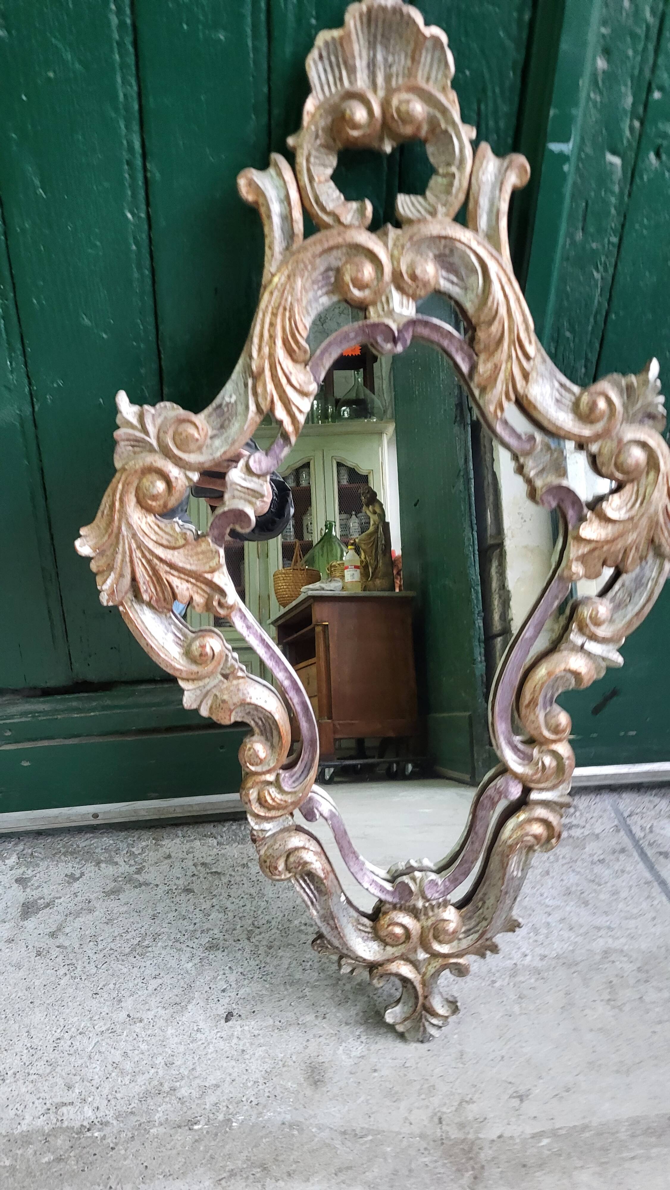 MIRROR IN LOUIS XV STYLE WITH GILDING AND SILVERING