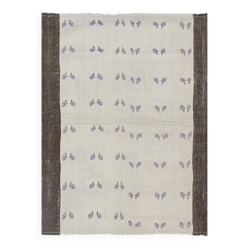 Vintage Turkish kilim, handwoven, 119x162 cm.