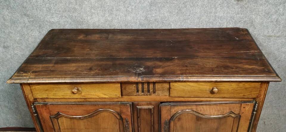 Louis XV period sideboard in walnut and solid oak circa 1750