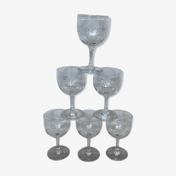 Set of 6 engraved balloon wine glasses