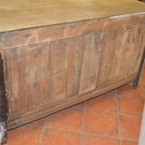 Double door skated oak buffet