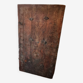 Ancient ethnic tibet carved wooden door