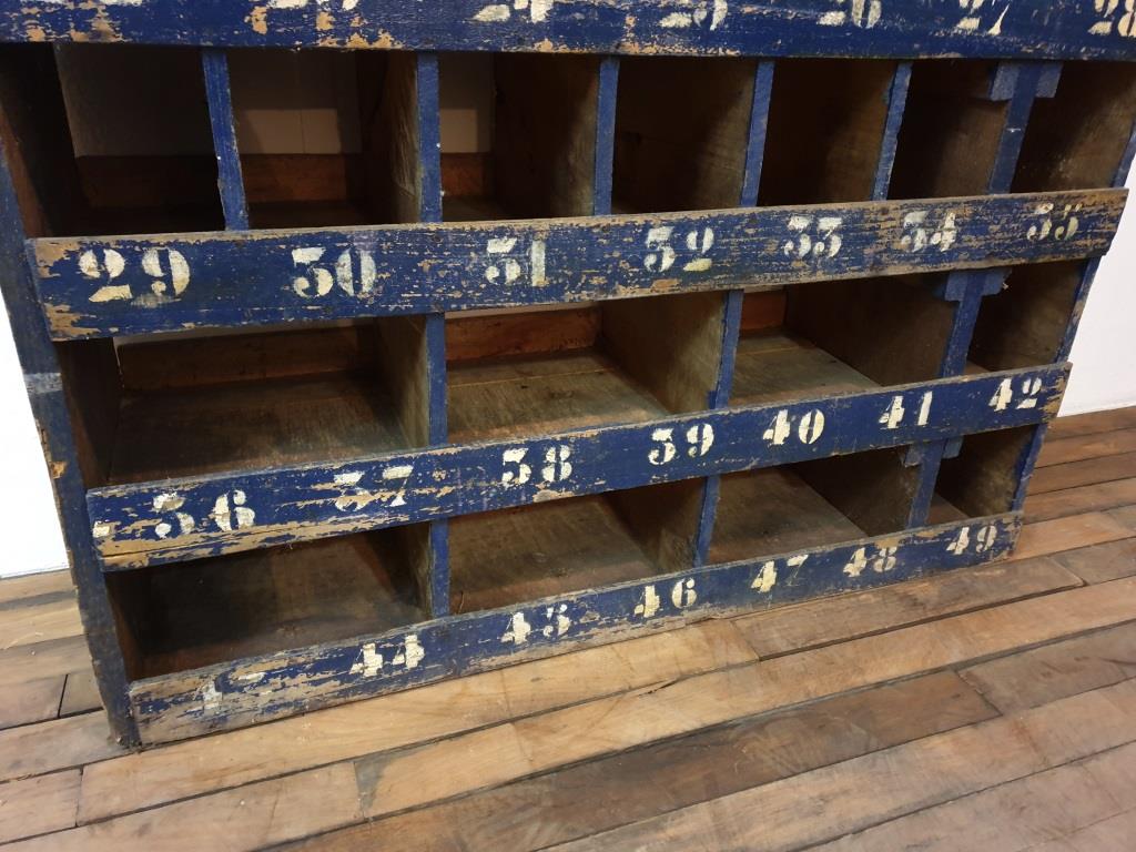 Cave à vin - meuble de métier