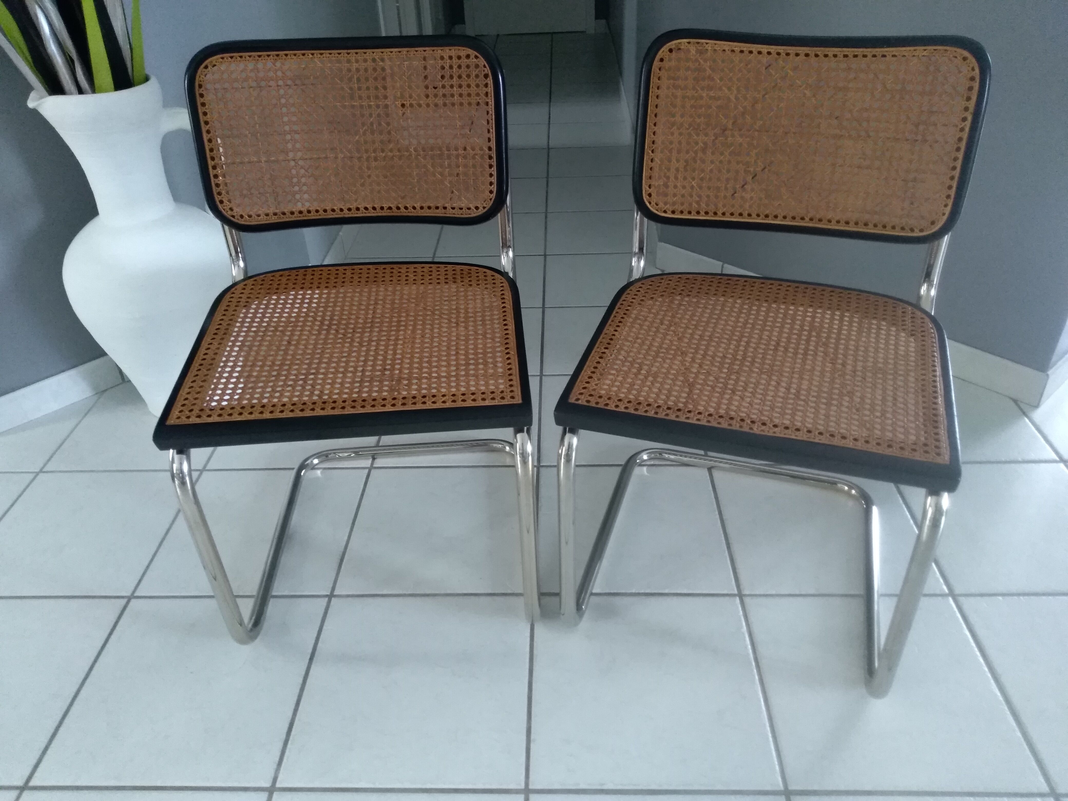 Pair of Chairs Cesca B32 by Marcel Breuer vintage year 1988