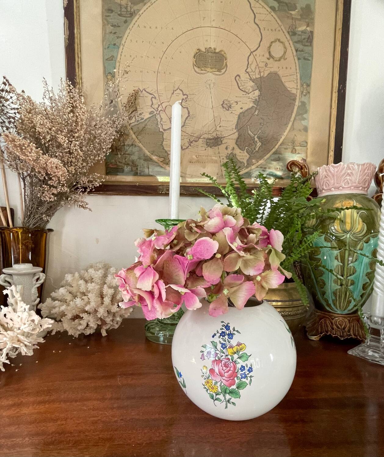 KG Lunéville ball vase, street lamp model