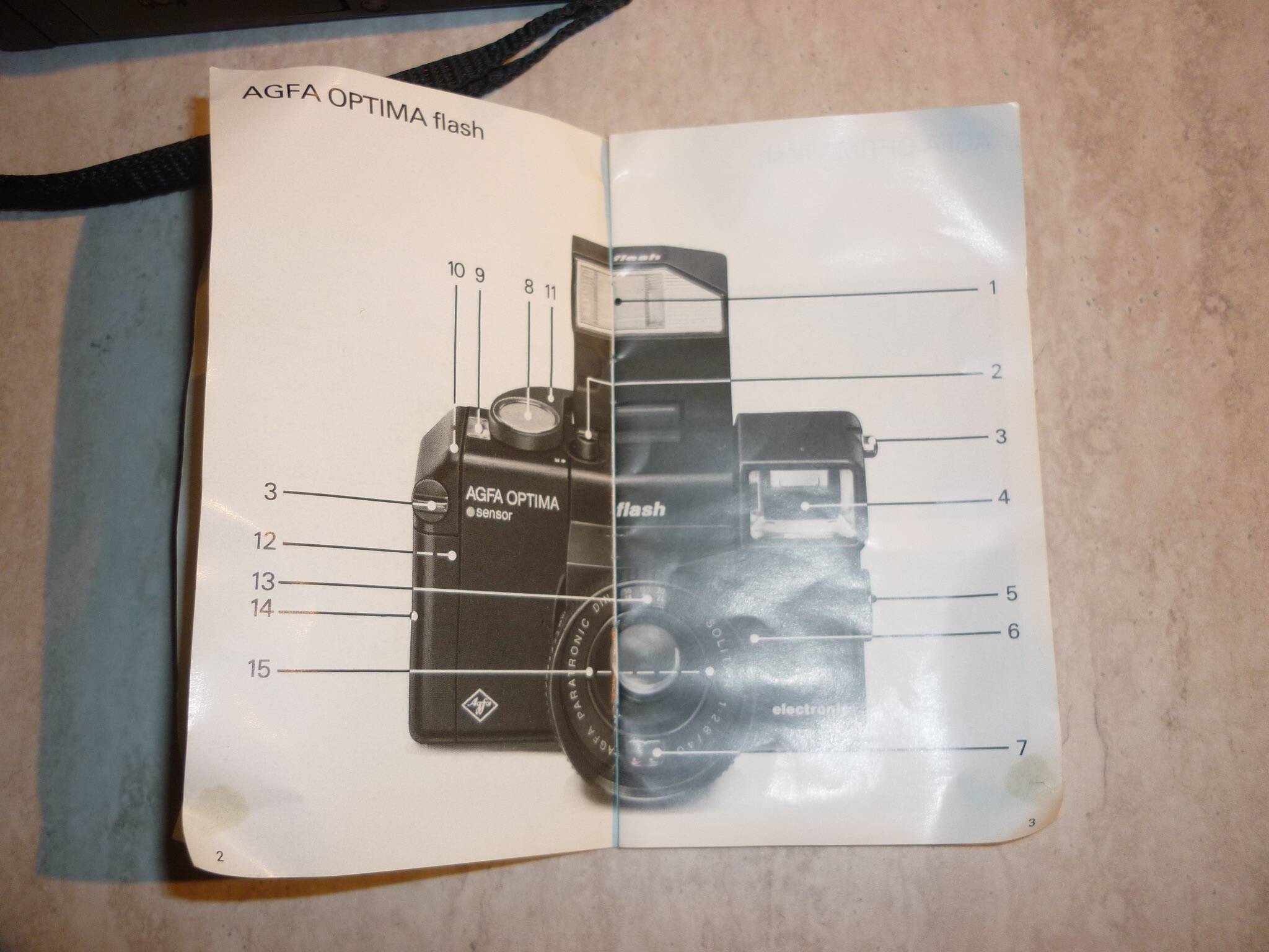 Agfa optima sensor electronic flash silver camera