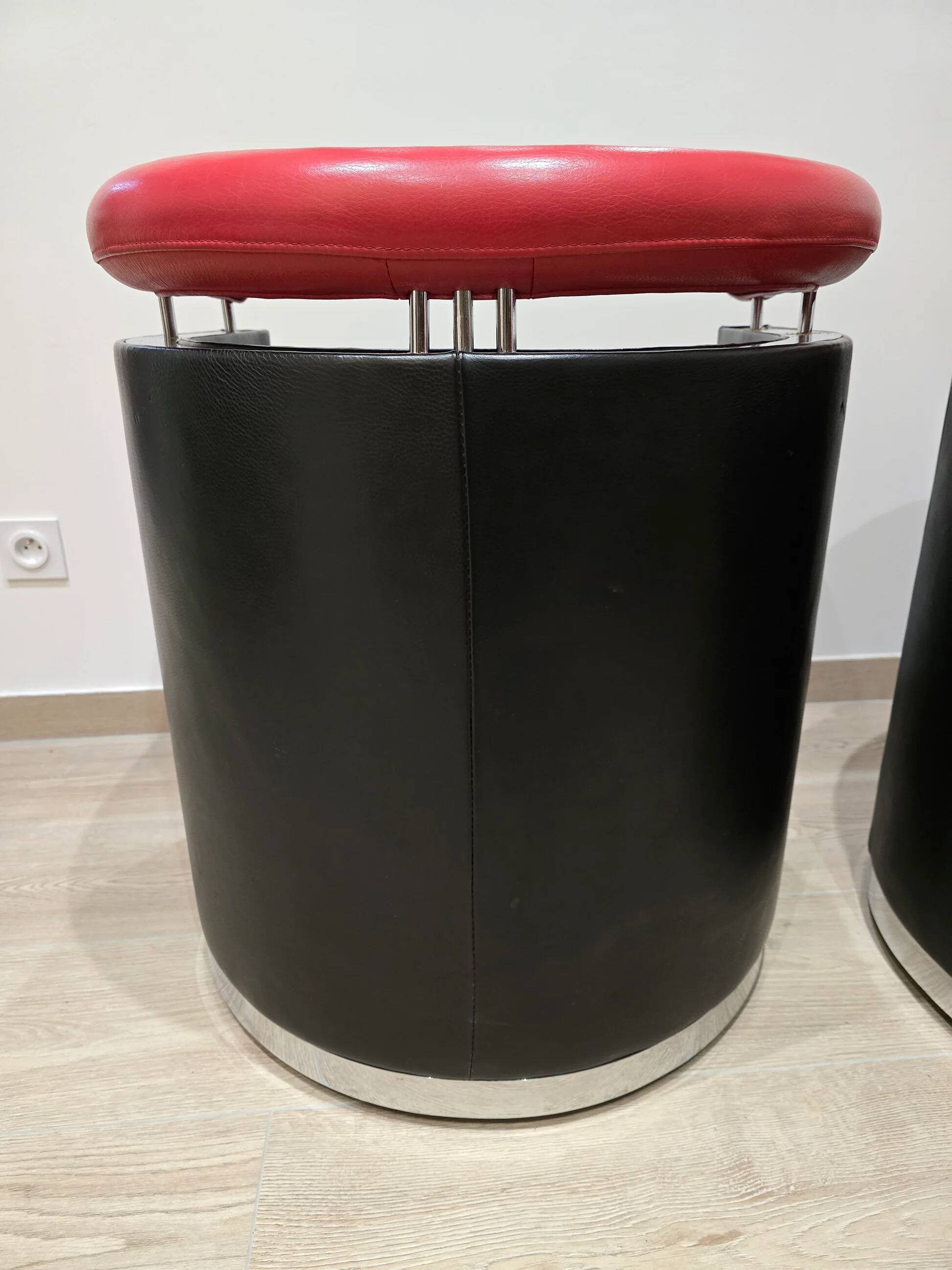 80's design leather and chrome metal armchairs