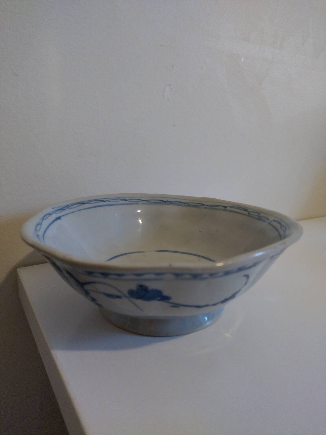 Vietnamese porcelain bowl