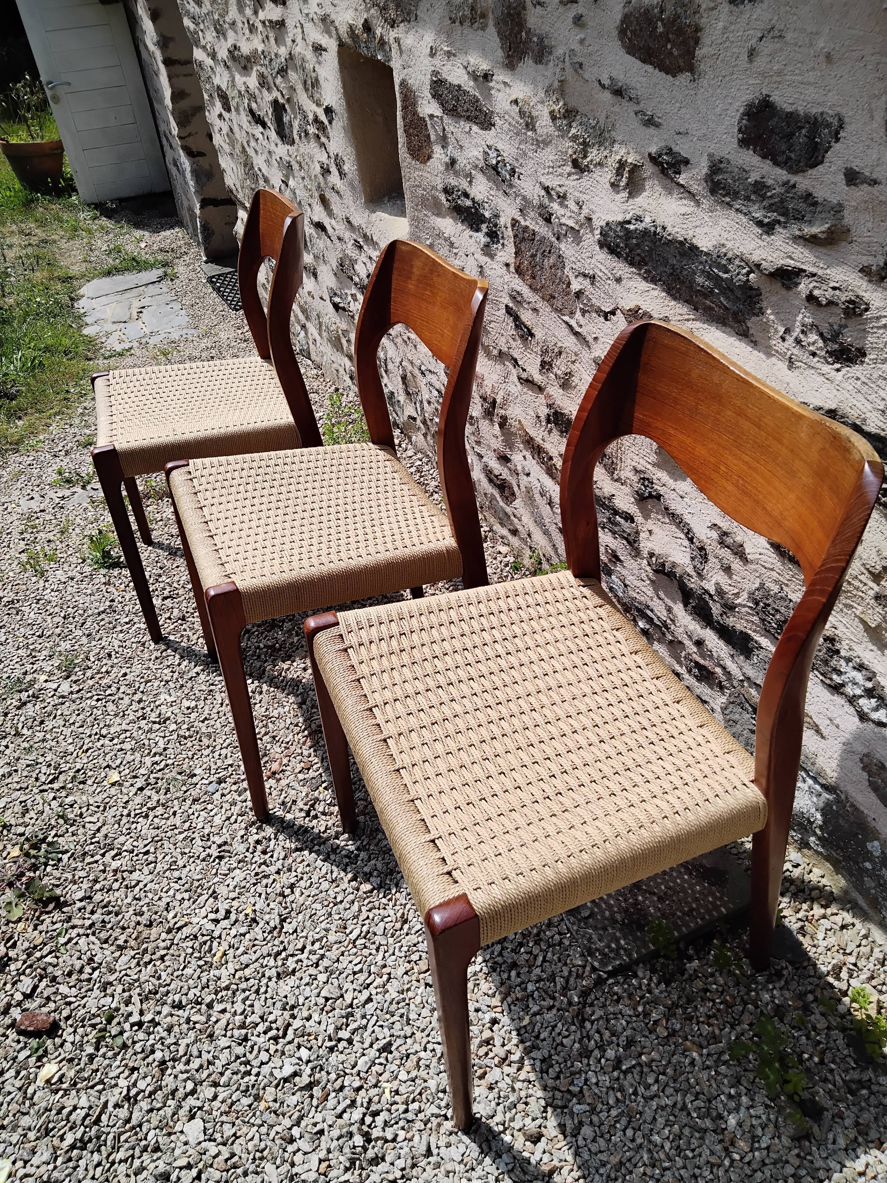 3 chairs Niels Otto Moller