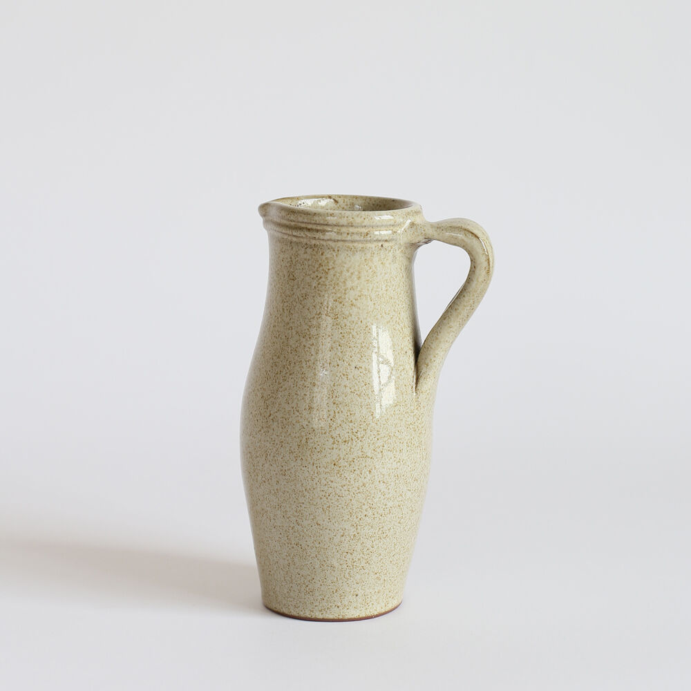 Sandstone pitcher