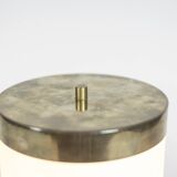Lampe en opaline blanche et laiton doré, années 1970