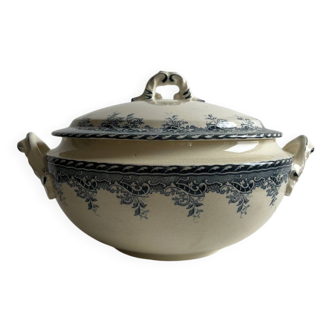 Ironstone soup tureen
