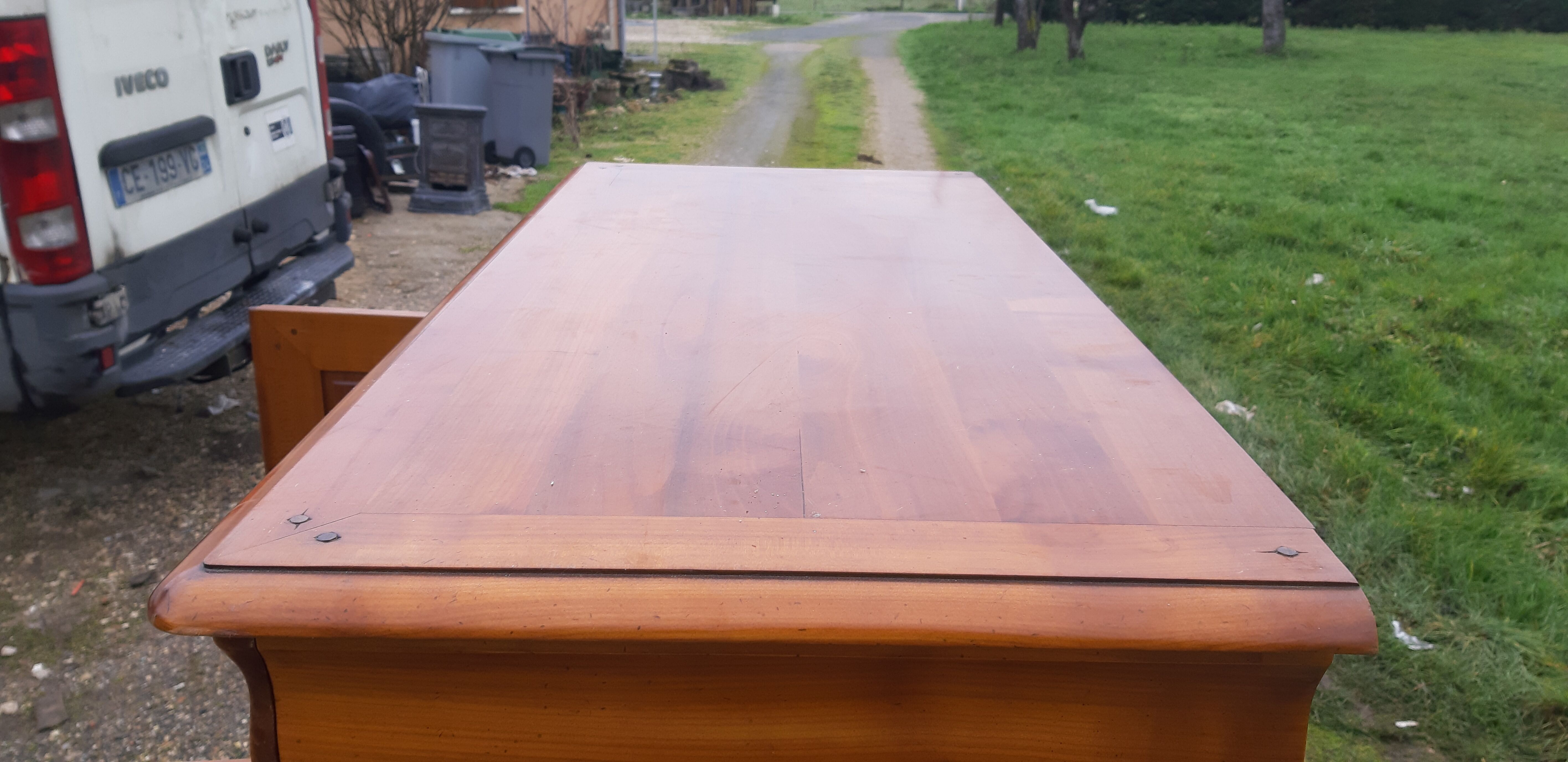 Cherry wood cabinet, 2 doors, 2 drawers