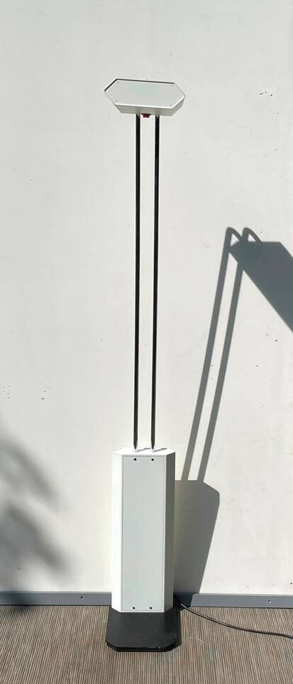 Regent halogen floor lamp. Vintage 80s