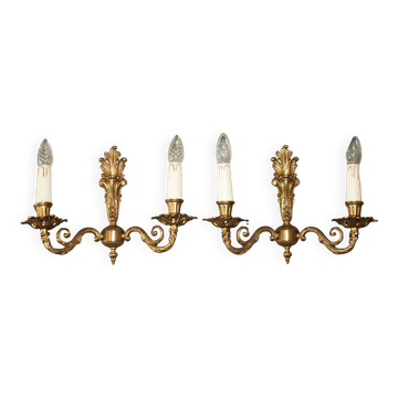 Pair of antique wall sconces in gilded bronze from the 1920s.
