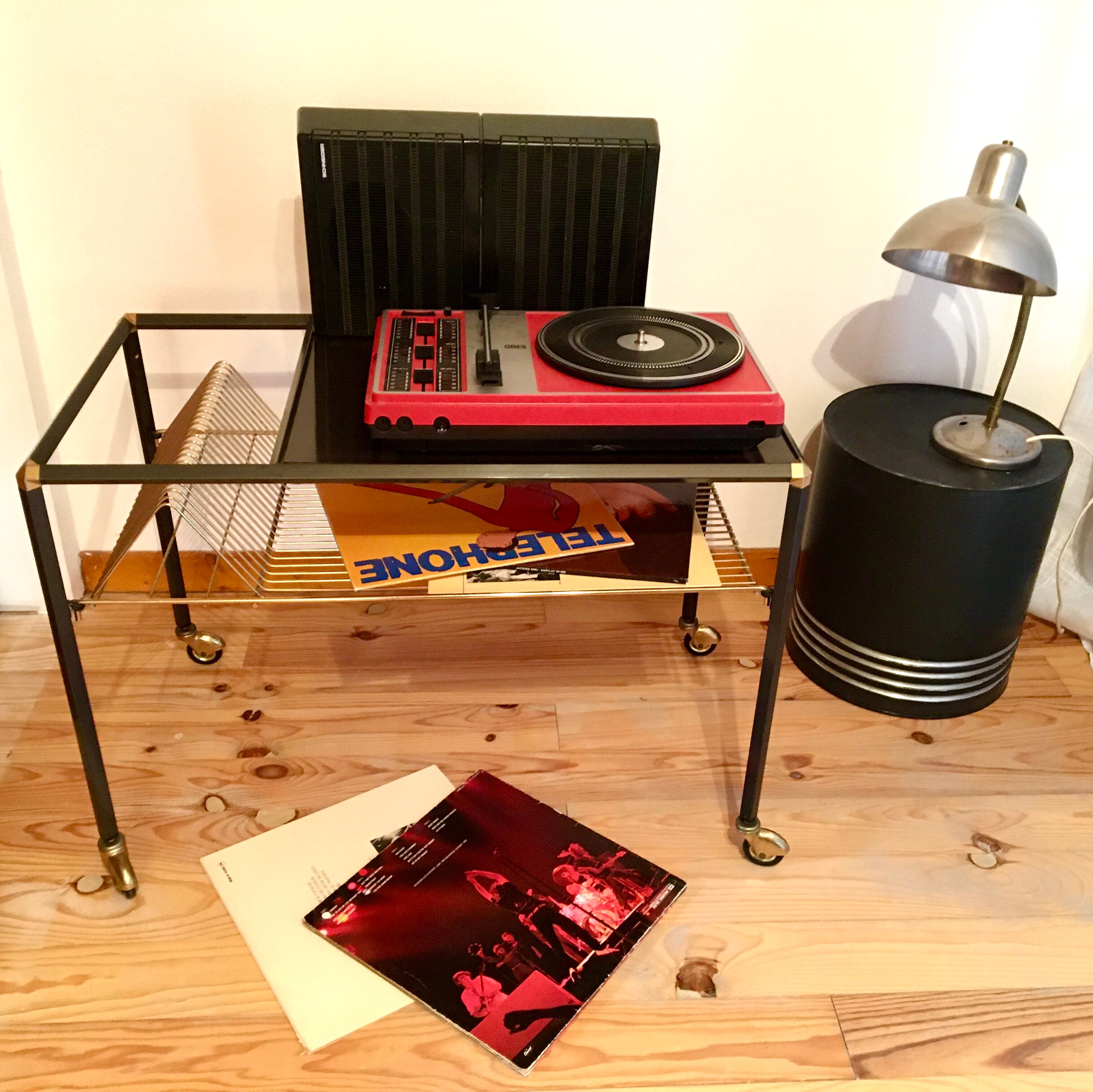 Side table with vinyls holder