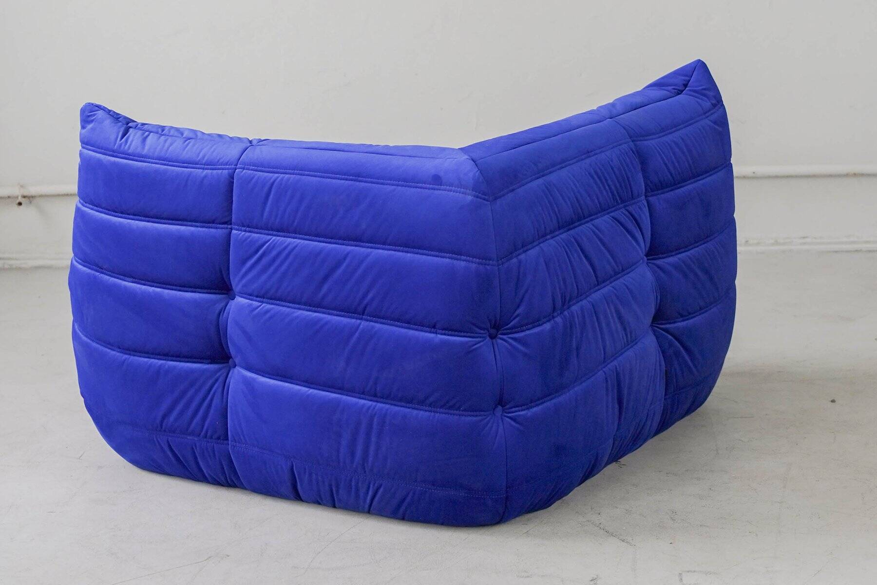 Togo corner chair in blue velvet by Michel Ducaroy for Ligne Roset