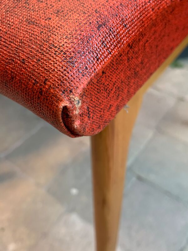 Chaises pieds compas skaï 1960