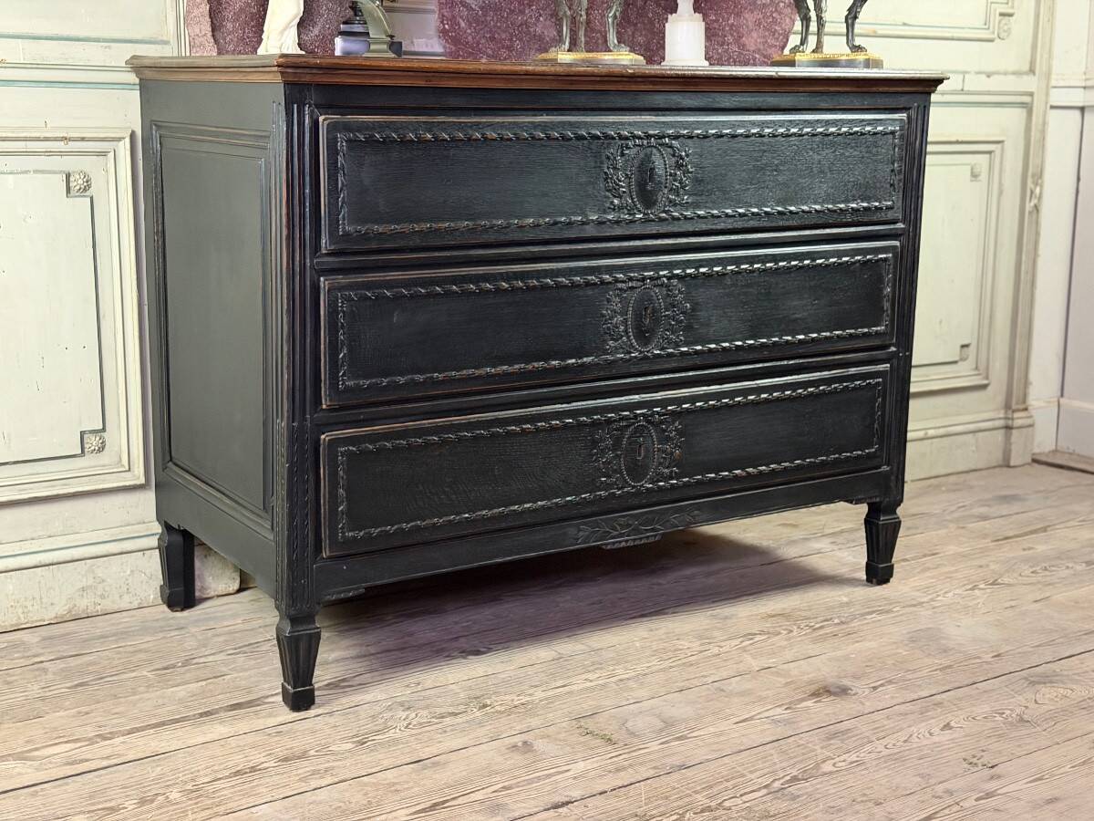 Louis XVI chest of drawers in black patinated oak, 18th century