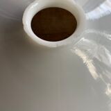 Opaline suspension