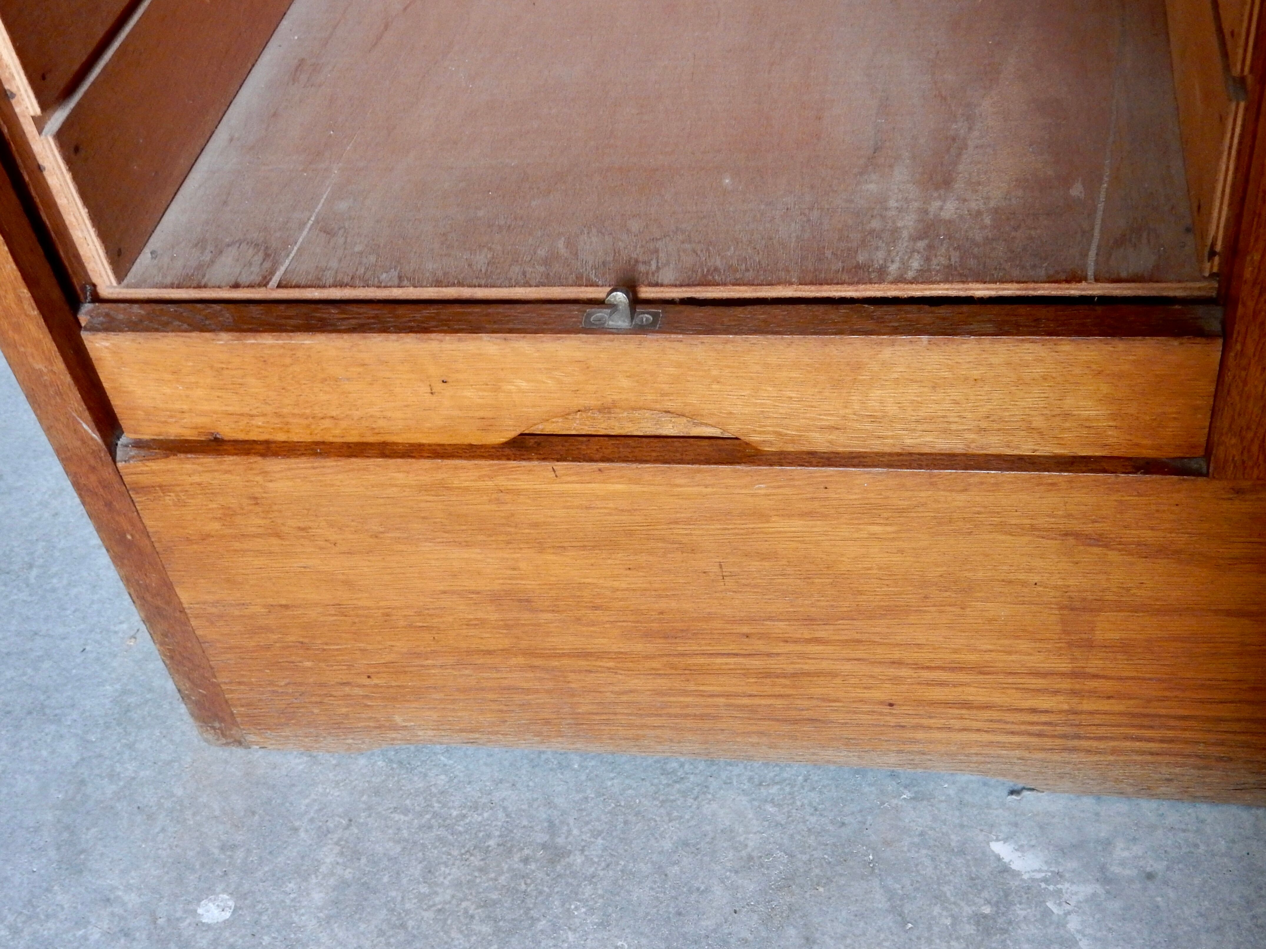 Double wooden curtain binder