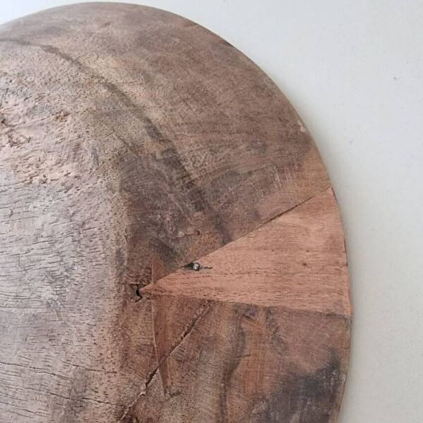 Ancien parat / plateau Indien en bois.
