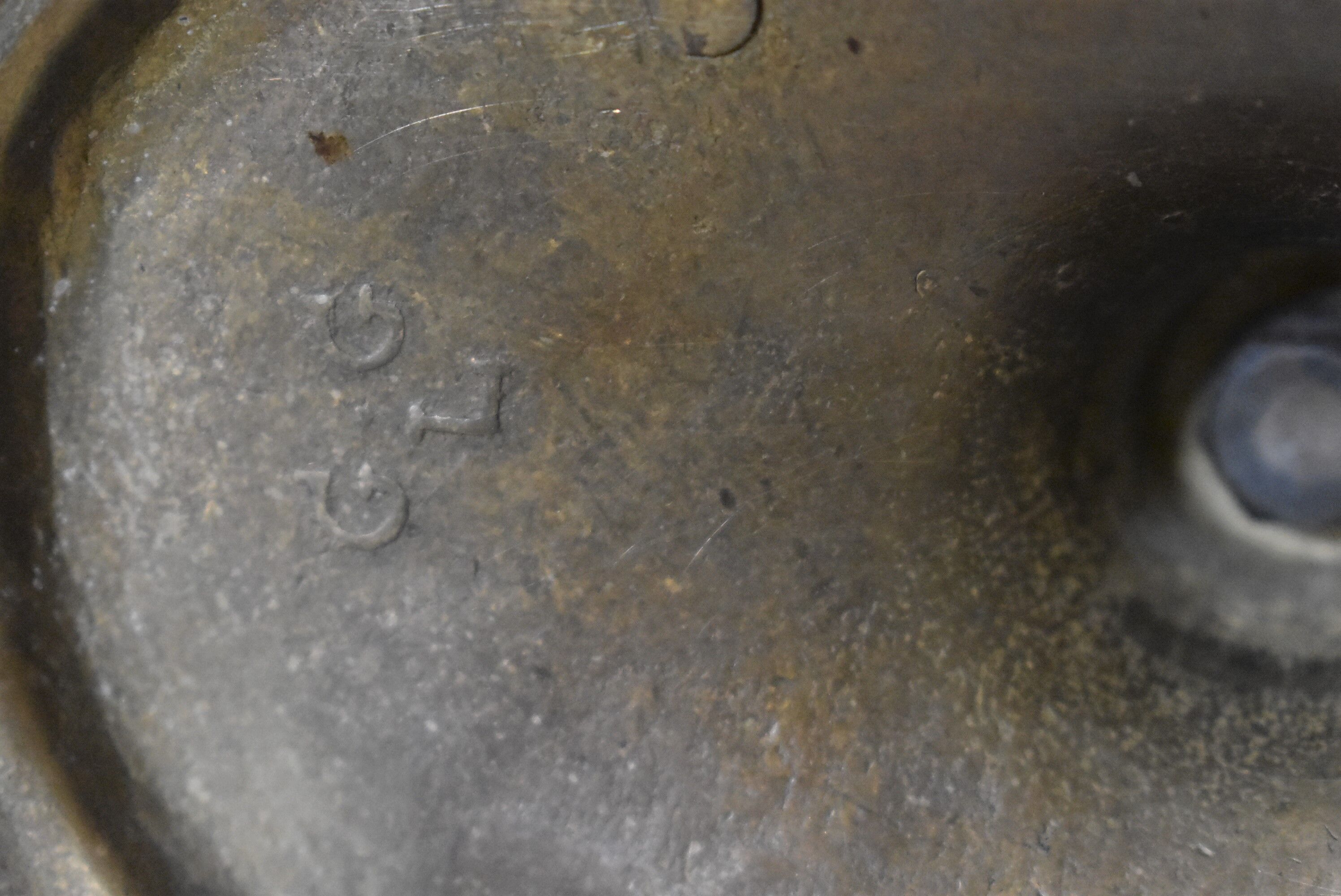 Psyche brass mirror 28x38cm