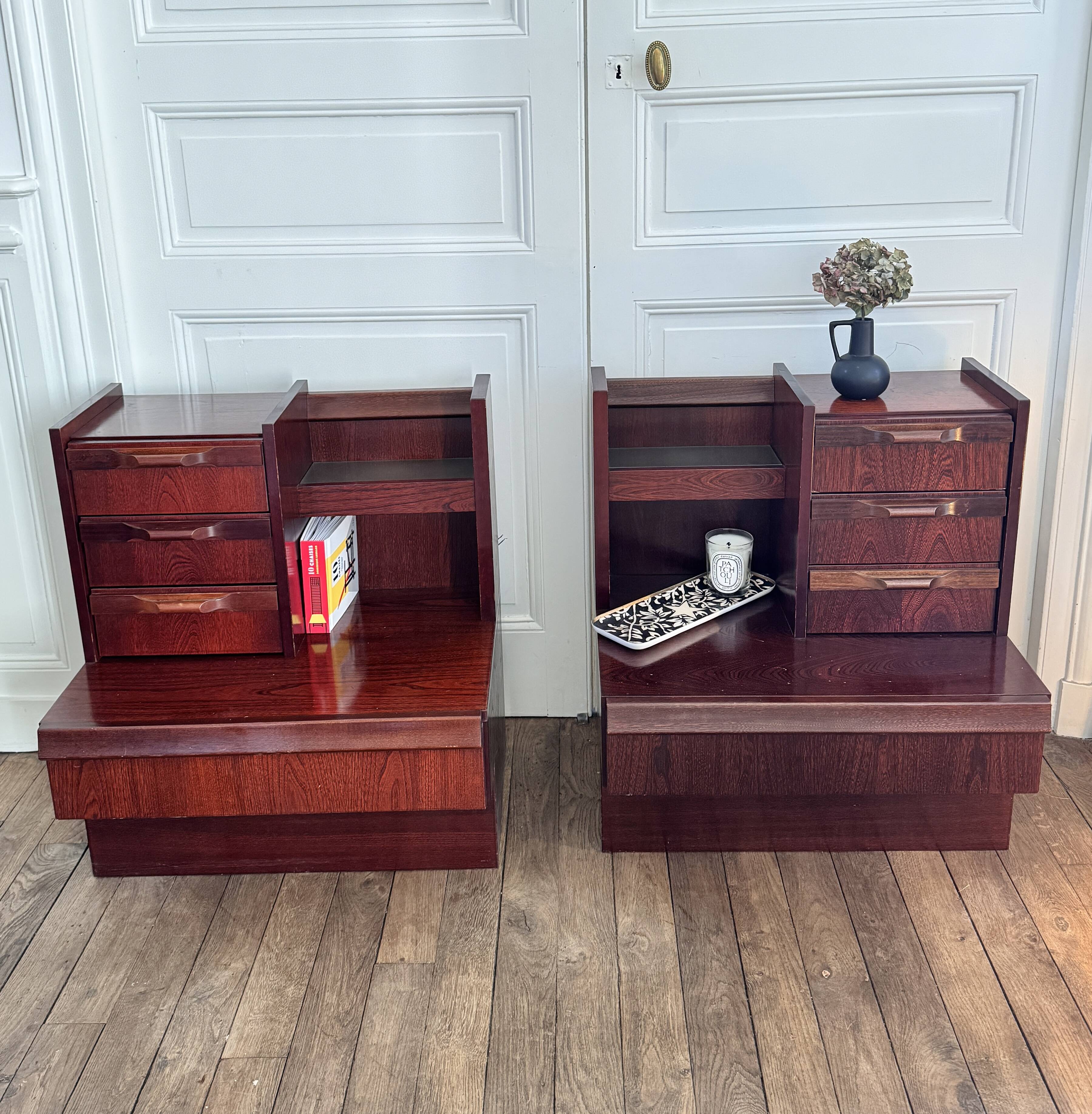 Paire de chevets mid century Roche Bobois vintage avec éclairage intégré