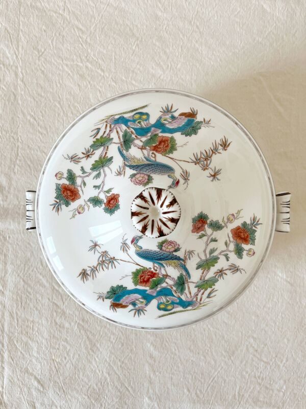 Soupière en faïence anglaise Kutani Crane Wedgwood