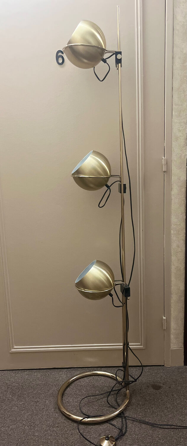 AmyLux 70s Vintage Floor Lamp – Space Age in Gold Metal