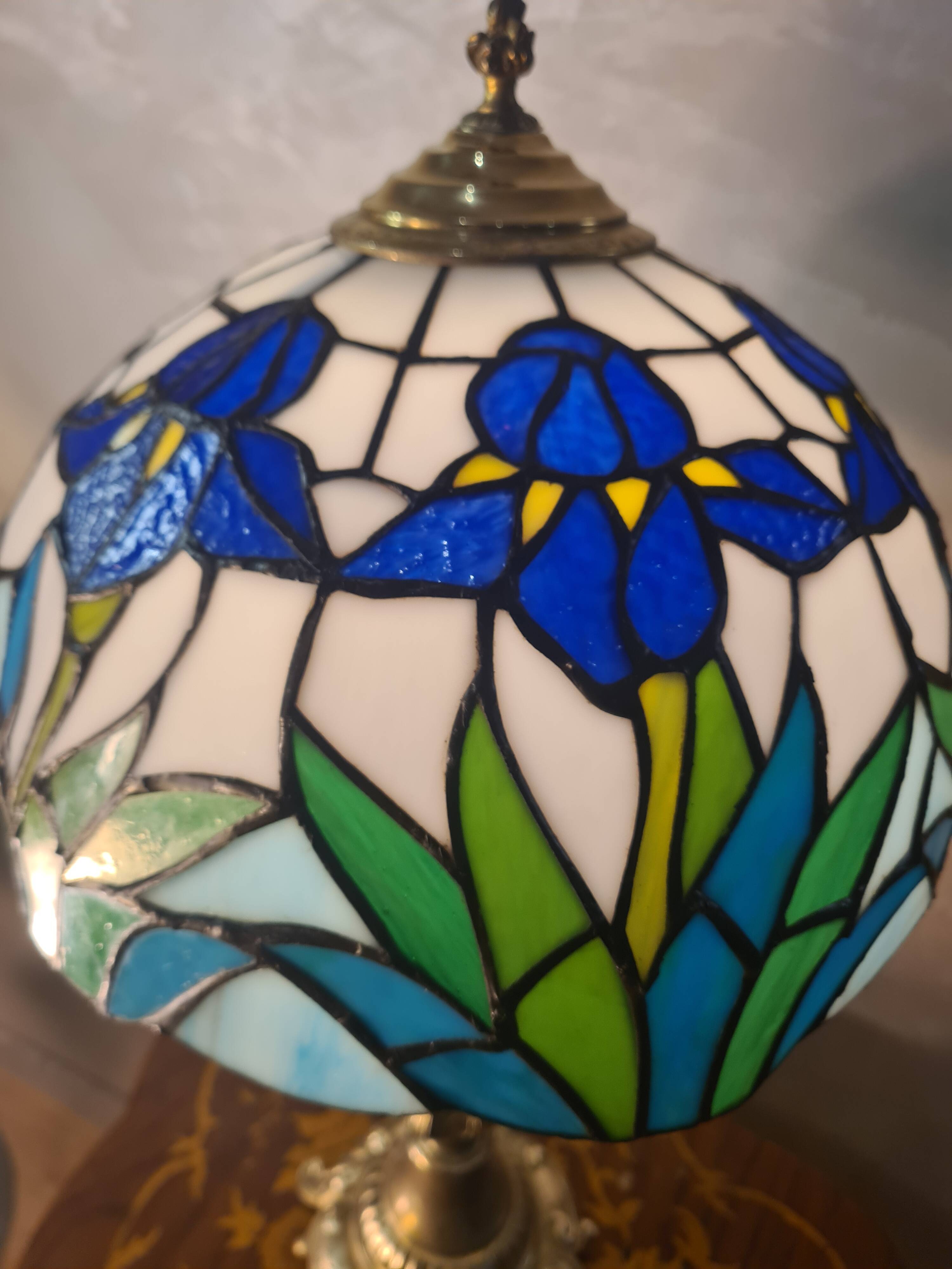 antique bronze floor lamp from the 19th century in superb condition with a beautiful iris glass shade