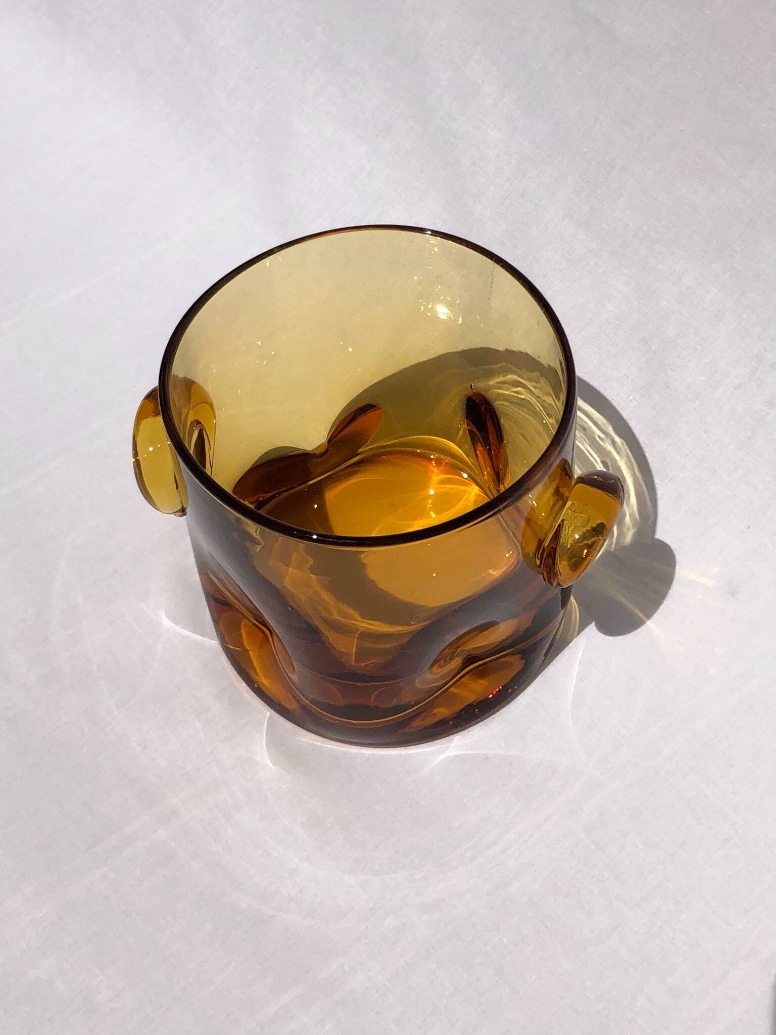 Vase verre ambré