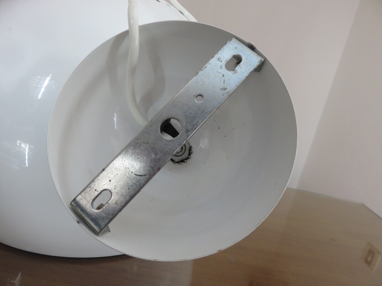 Vintage pendant lamp in white lacquered metal 80s