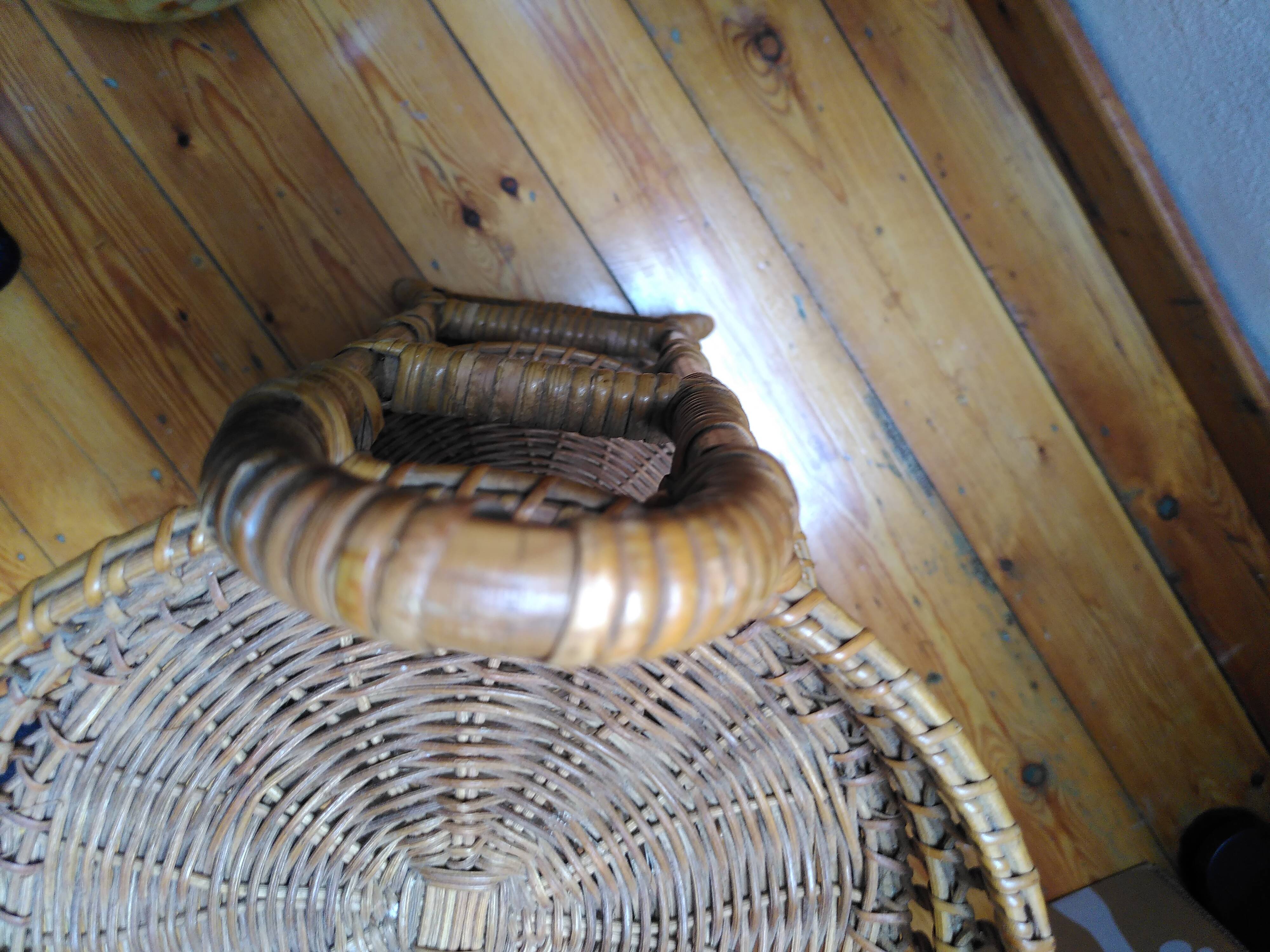Vegetable shelf / pocket tray