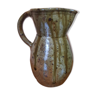 Sandstone pitcher marius bernon la borne