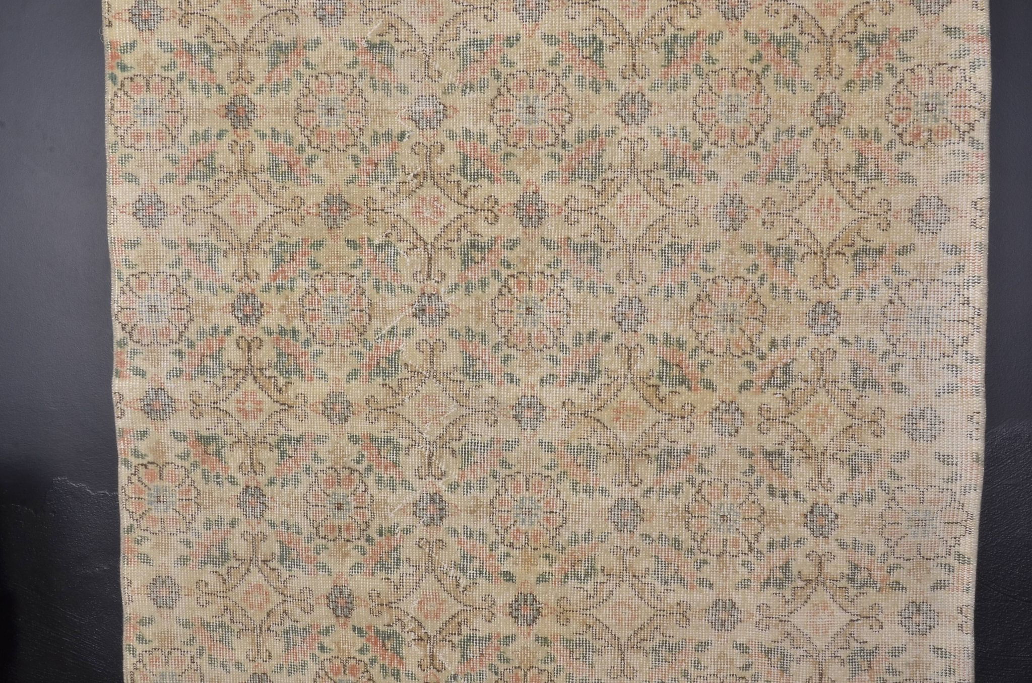 Small Decorative Tribal Carpet sku1353
