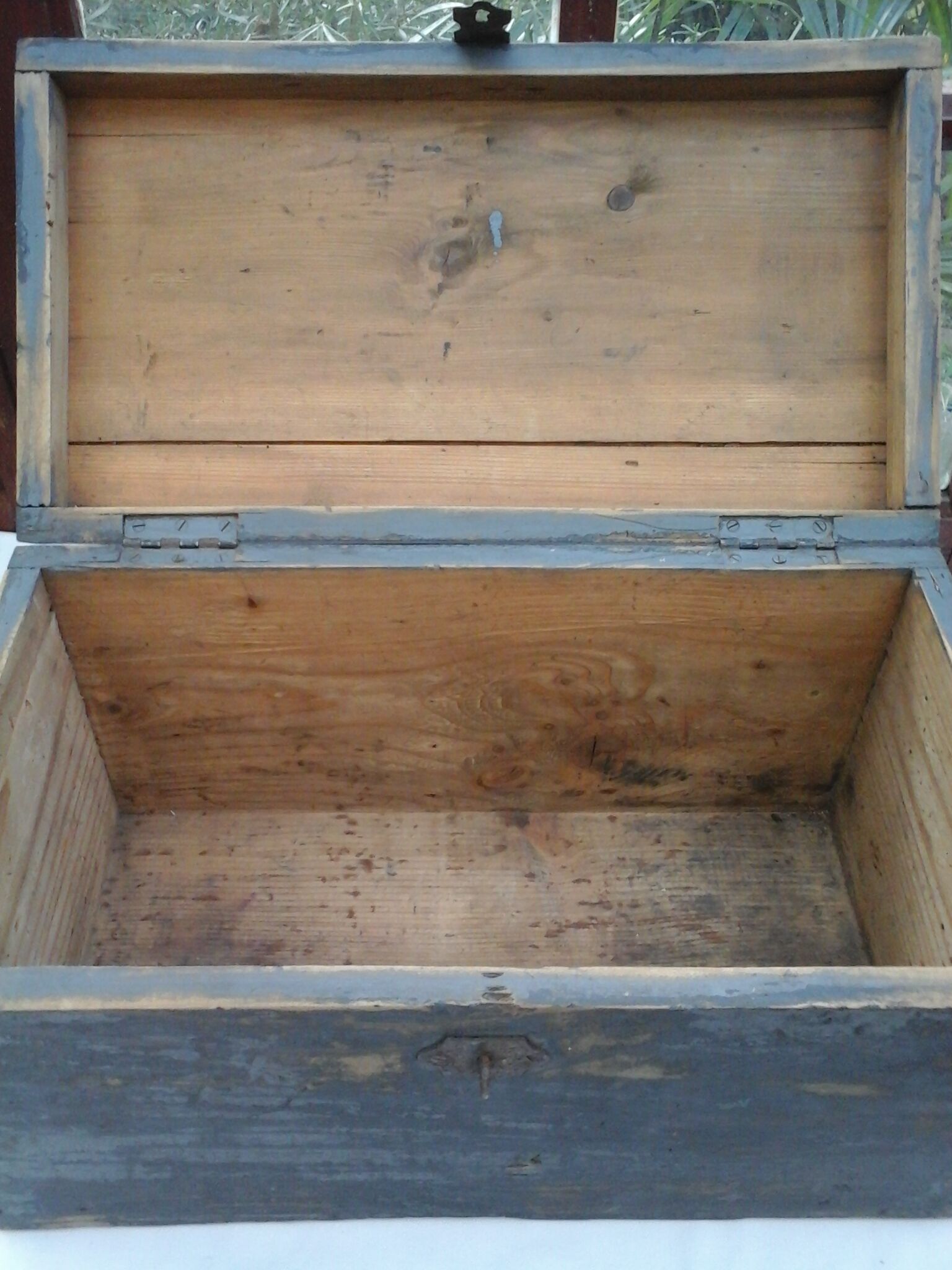 Workshop in wood box